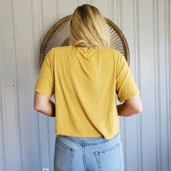 Graphic Cropped Tee Shirt - Small - Picture 2 of 7